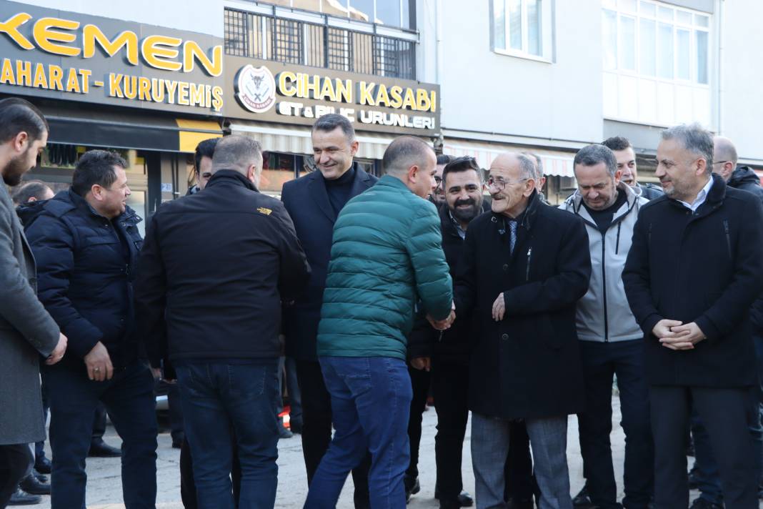 Konya’da bir belediye başkanı anne vasiyetiyle 30 milyonluk açılış yaptı 6